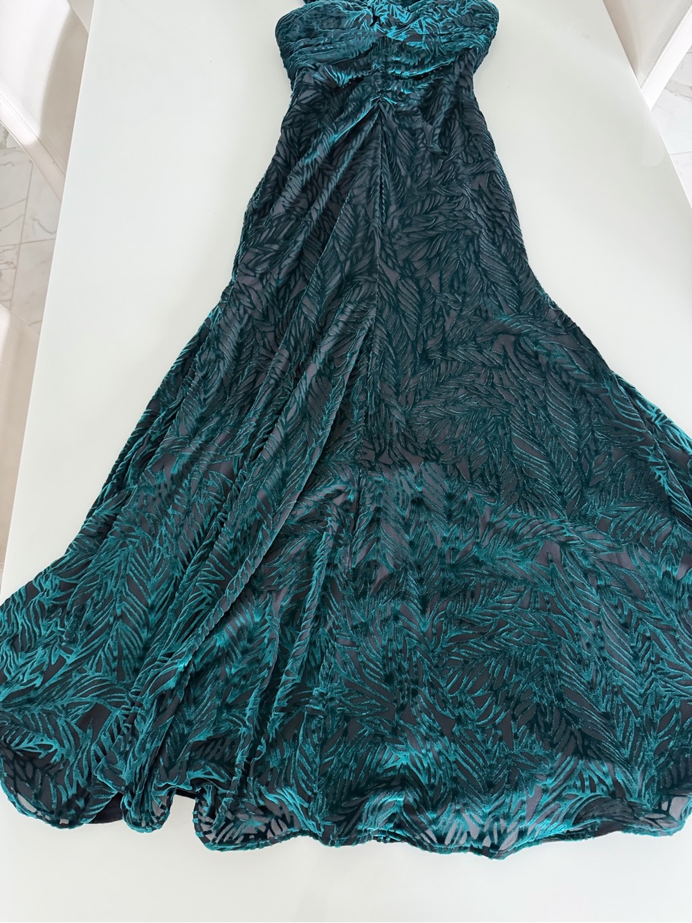 Taylor Teal off-shoulders Crisscross Evening Gown - Picture 3 of 12
